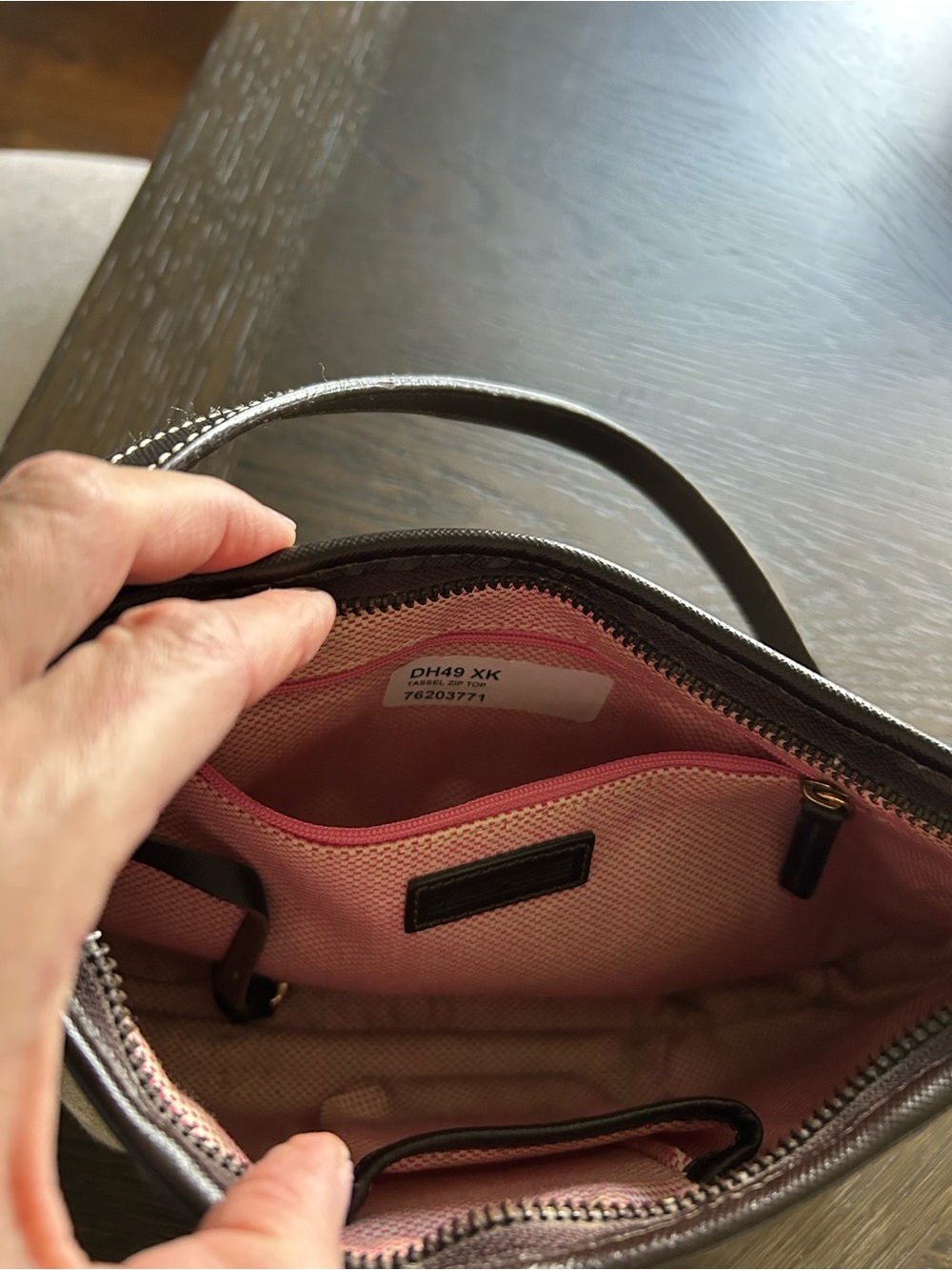 Dooney & Bourke Brown Signature Monogram Vintage Shoulder Bag - Picture 6 of 8